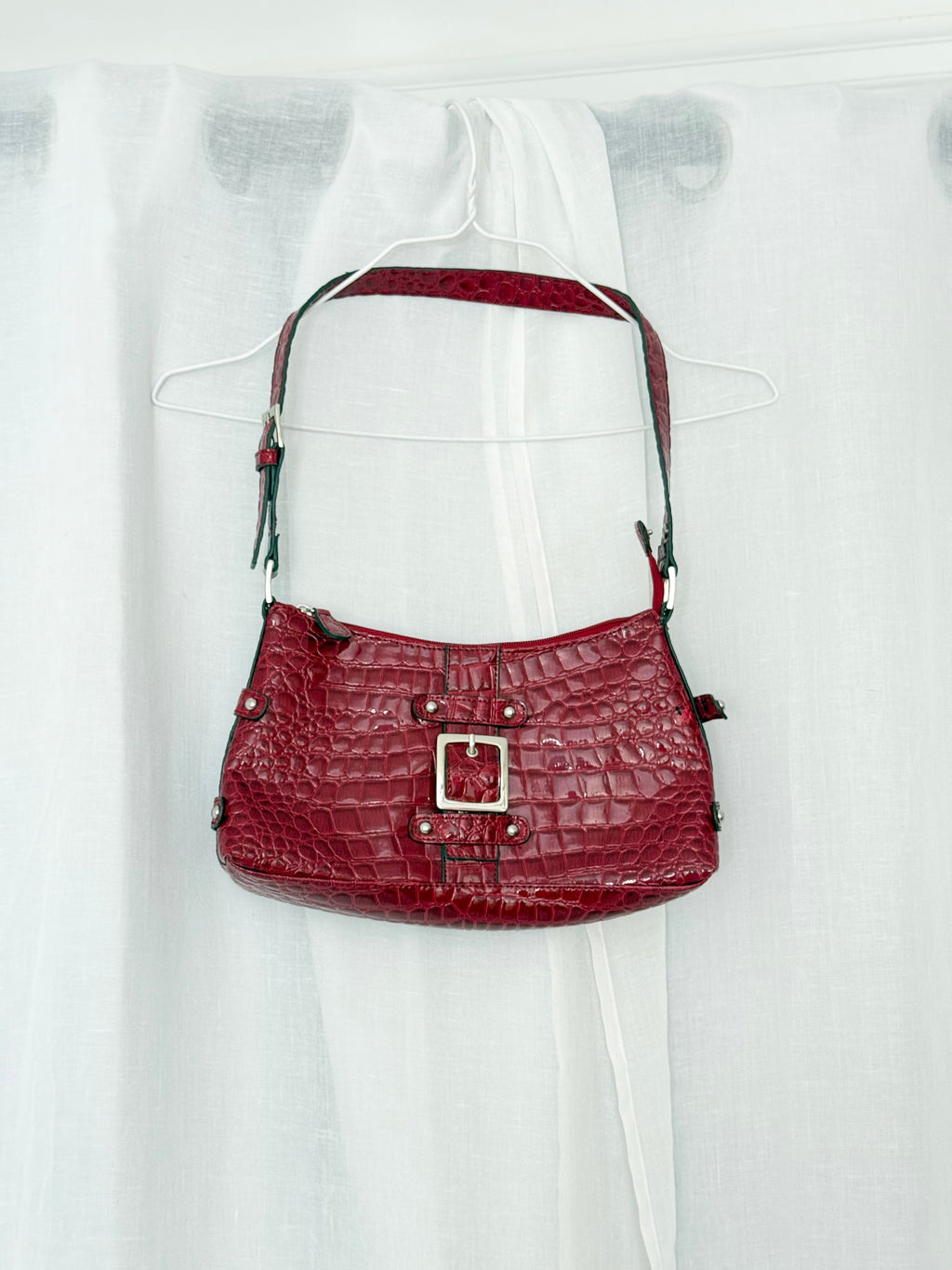 ✧ cherry red croc shoulder bag