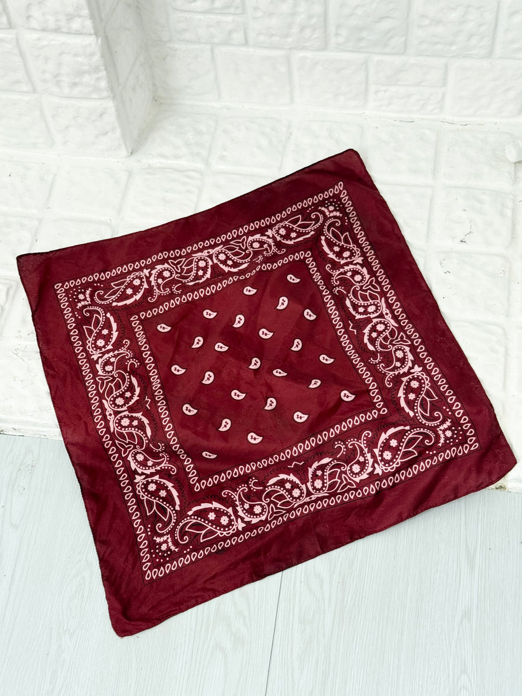 𐙚 burgundy pink paisley bandana scarf 𐙚