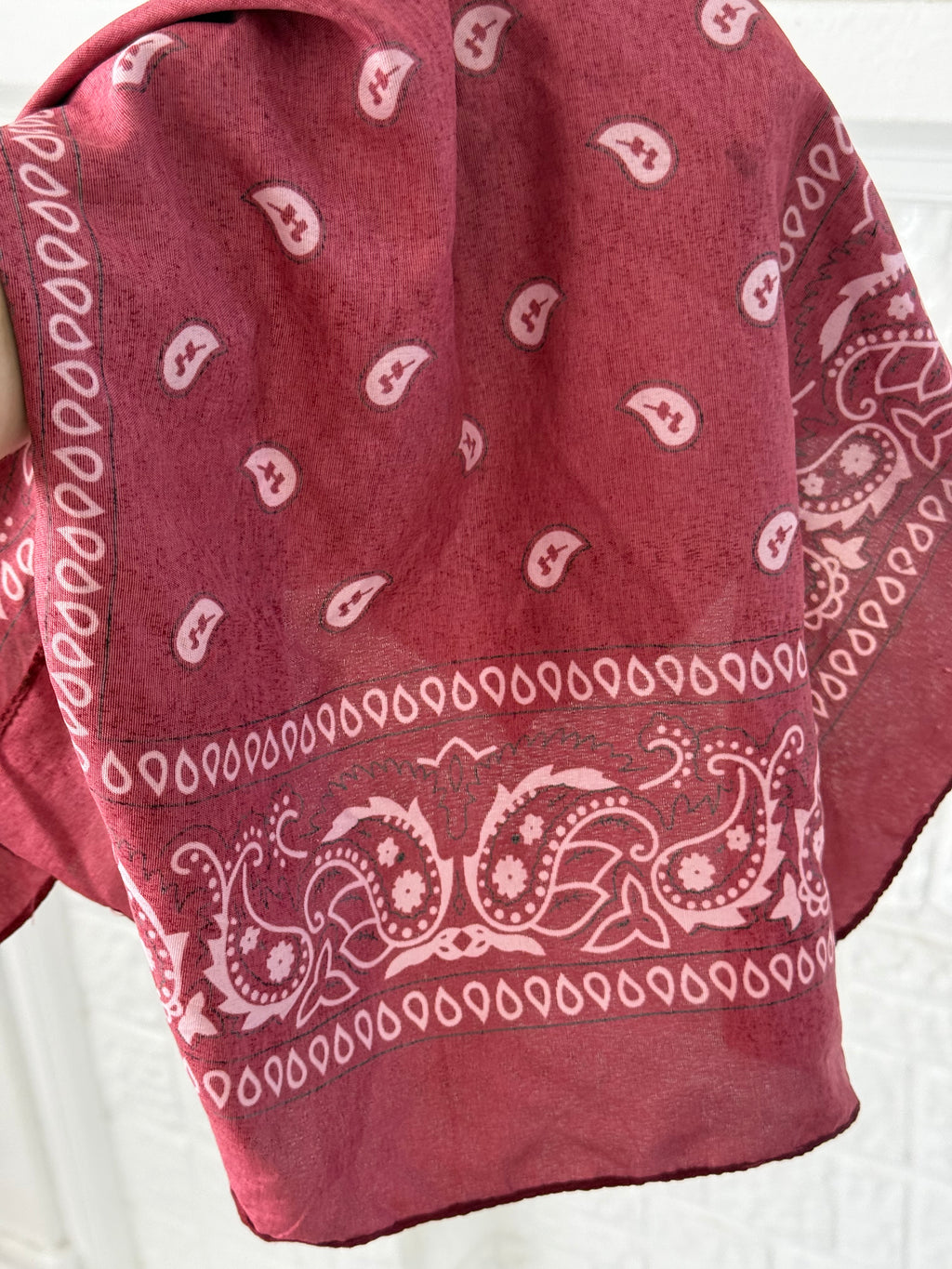 𐙚 burgundy pink paisley bandana scarf 𐙚