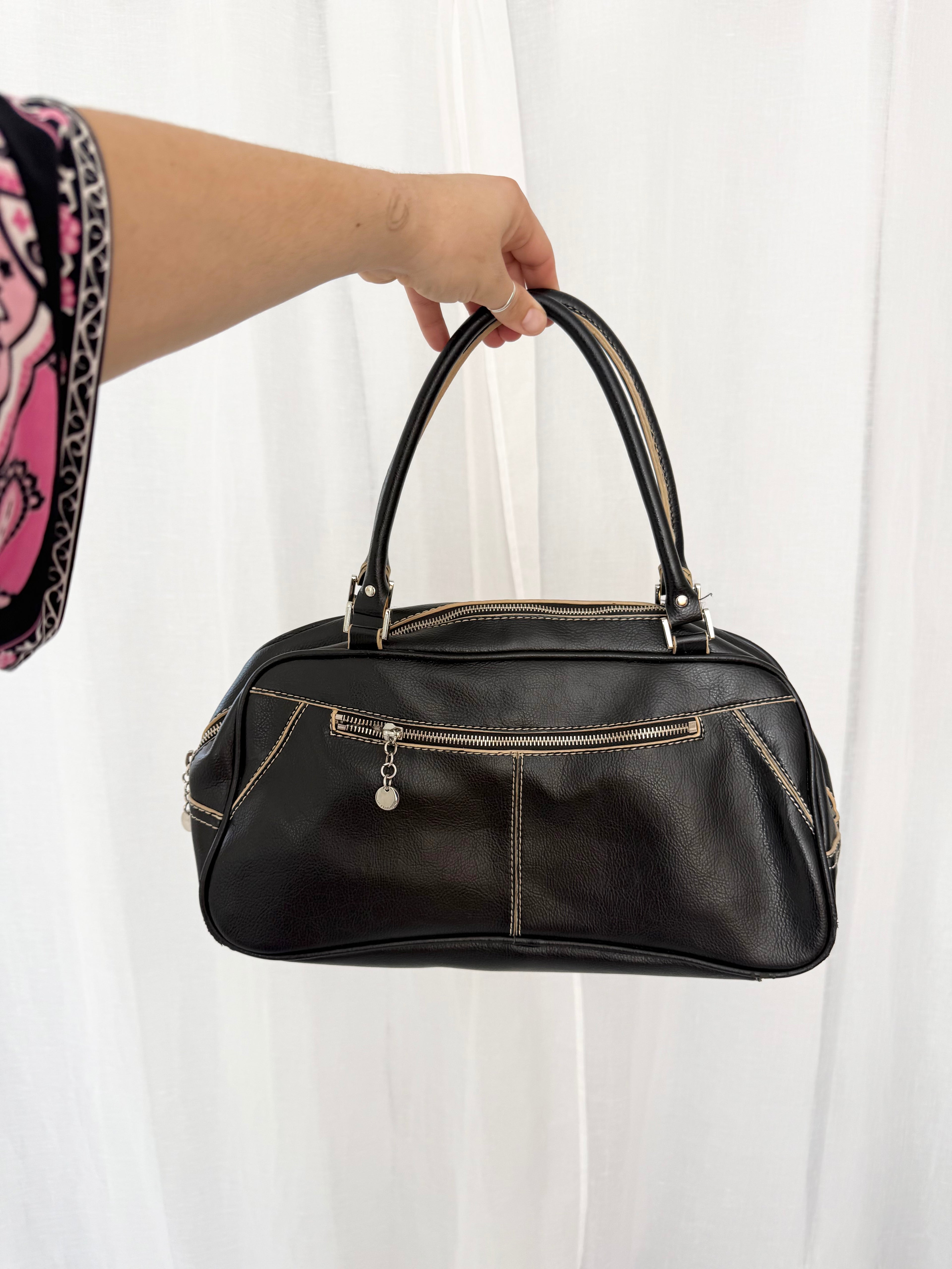 ✦ Y2K black bowling bag
