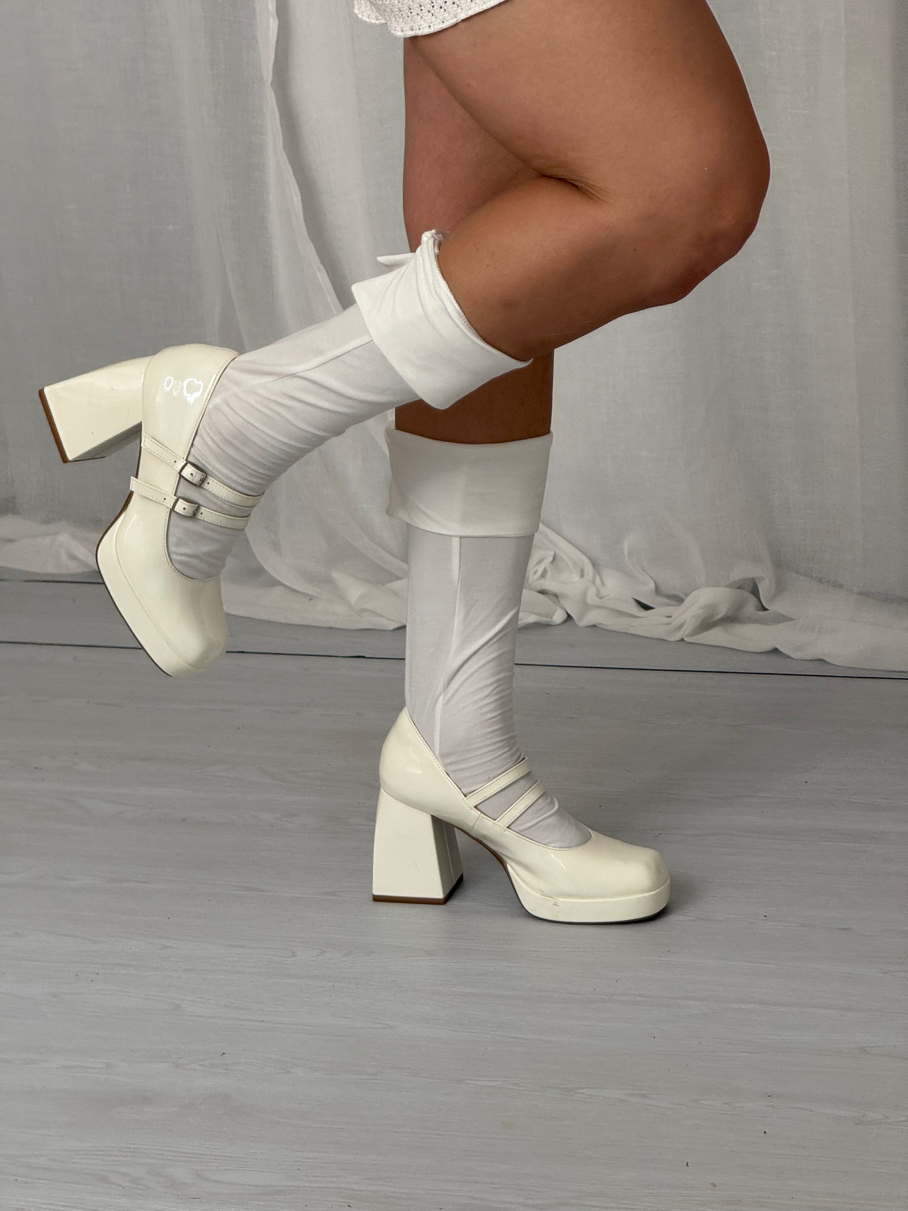 ✿ fold over knee high socks •