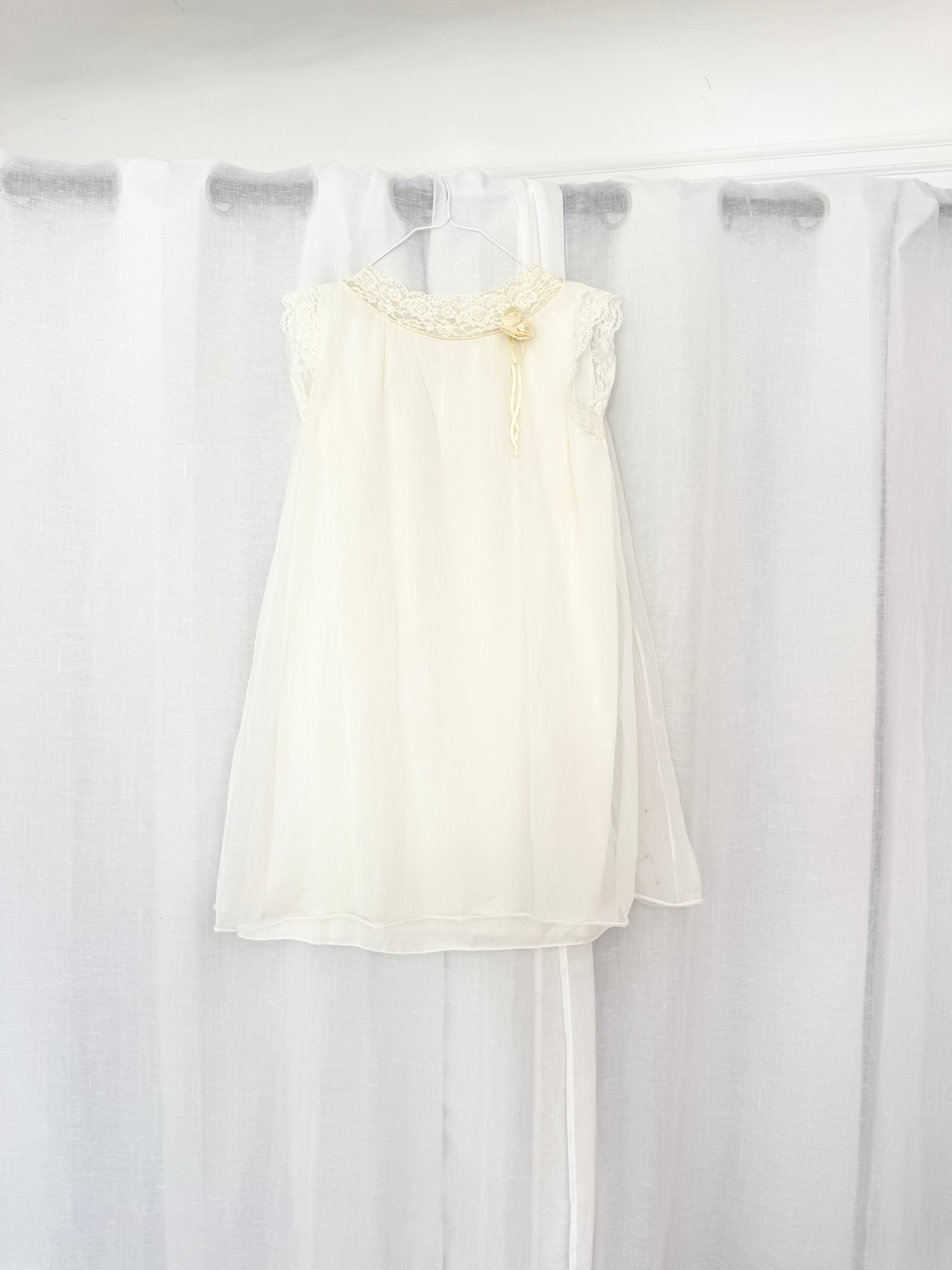✿ vintage 60s sheer babydoll nightgown