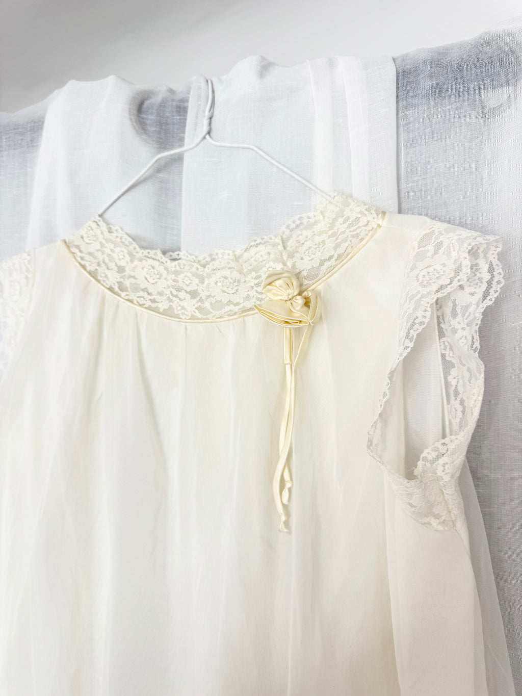 ✿ vintage 60s sheer babydoll nightgown