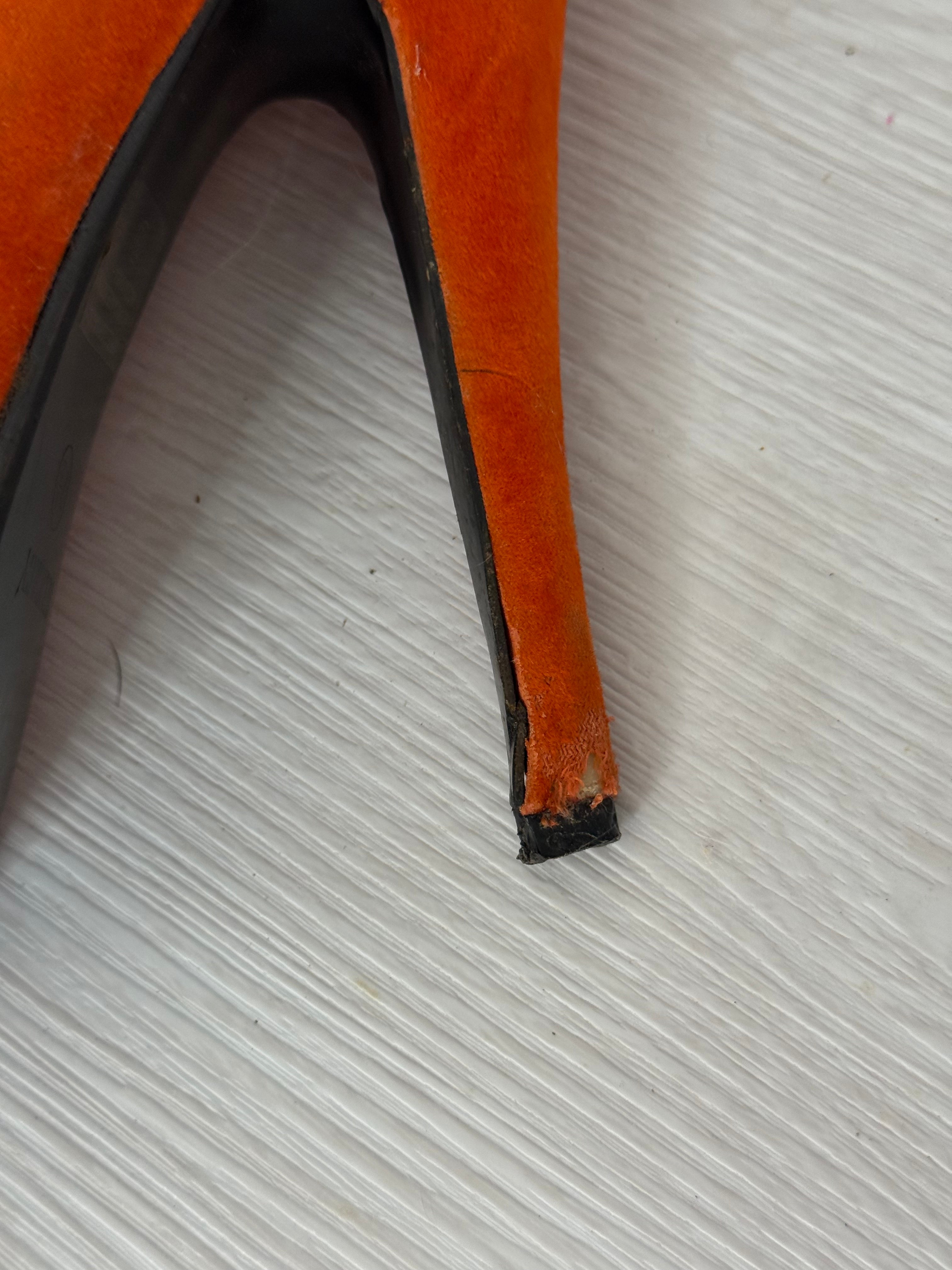 ✿ y2k burnt orange rhinestone platform booties (size 7.5)