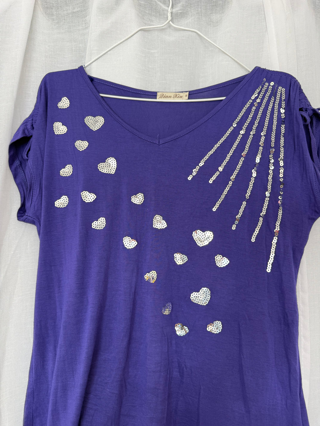 ✧ vintage Y2K sequin heart top ✧