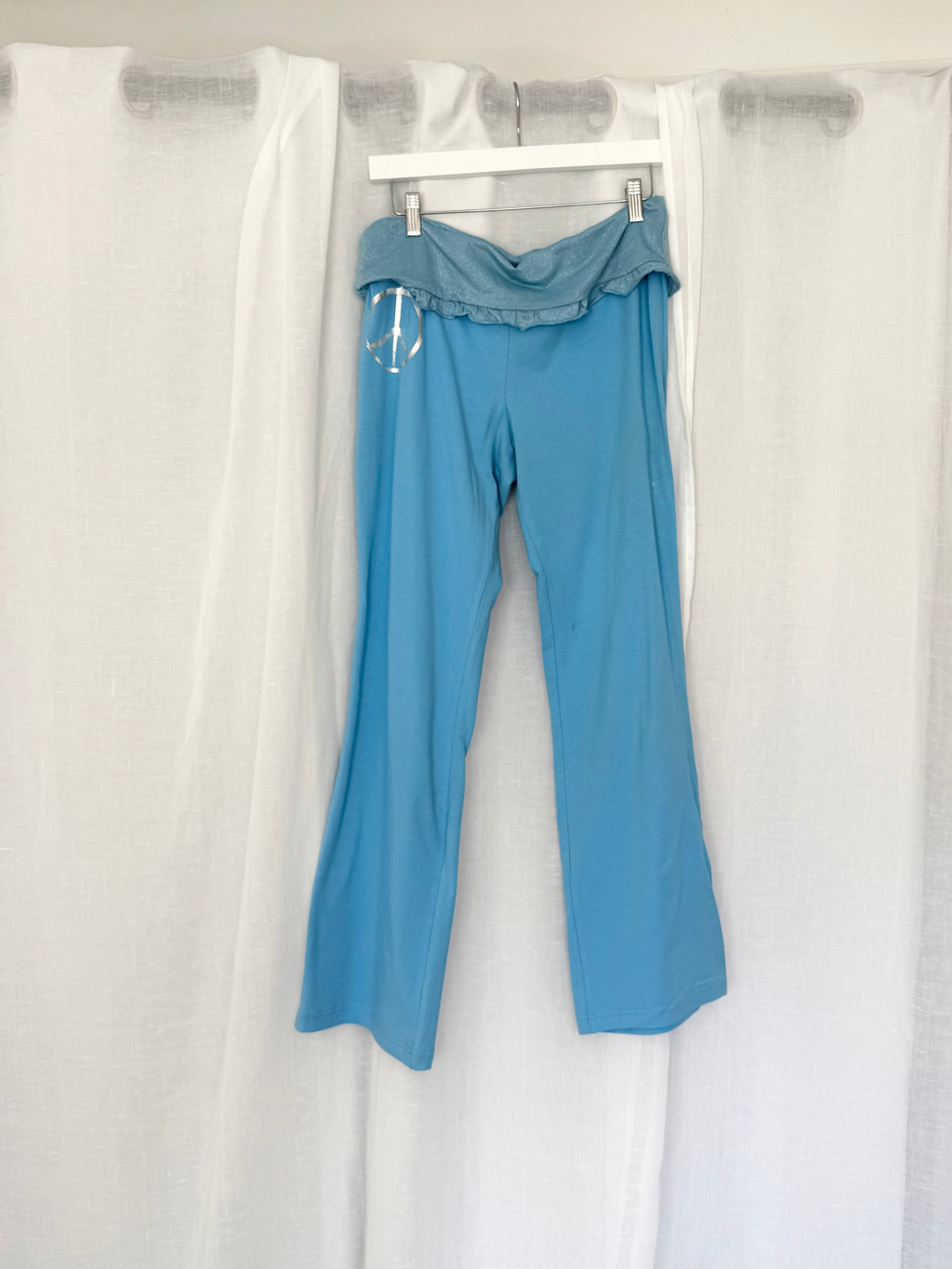 ✧ vintage Y2K Candie’s rufflefoldover flare pants ✧