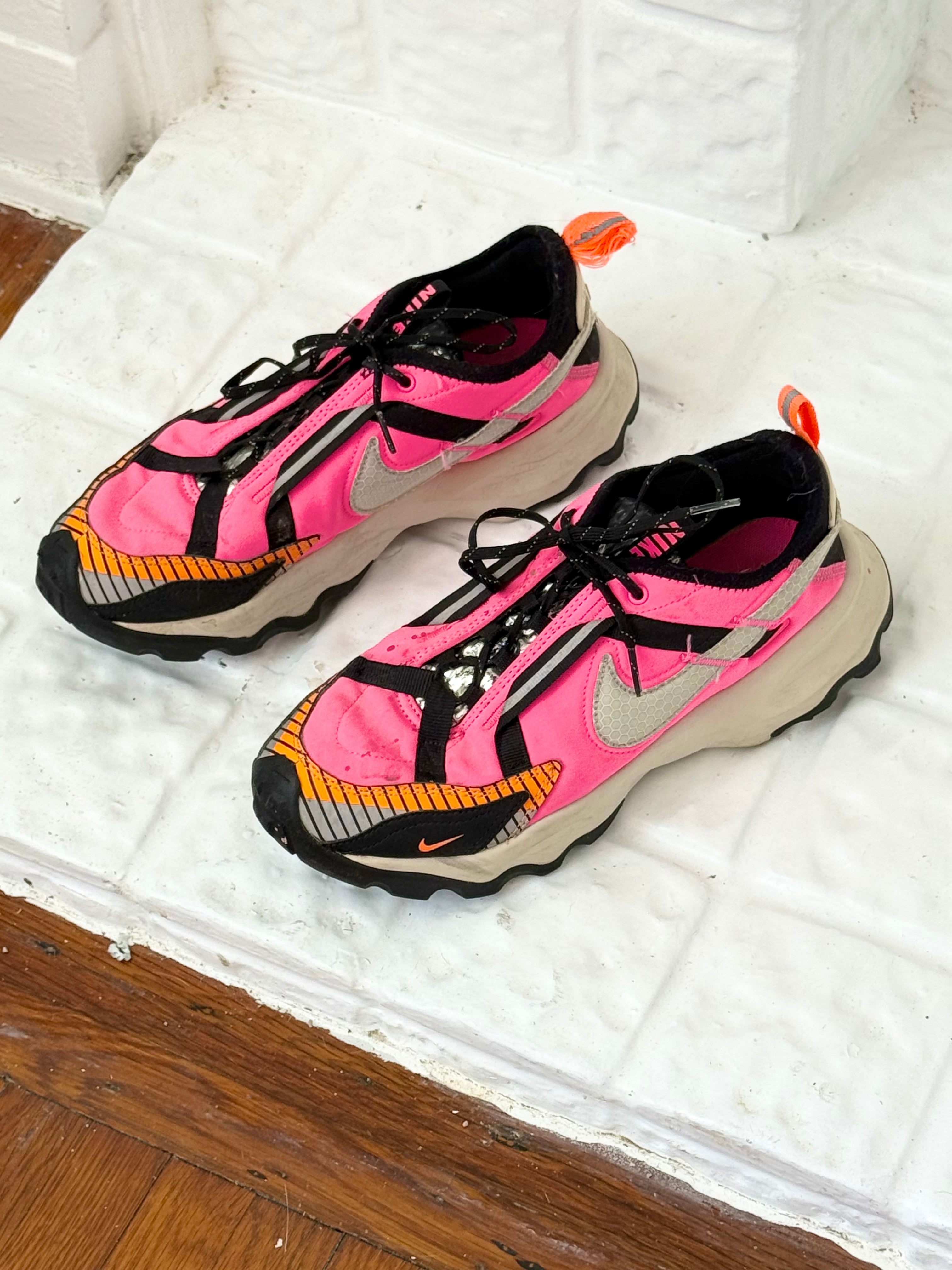 ✧ gorpcore pink nike tc 7900 sneakers ✧