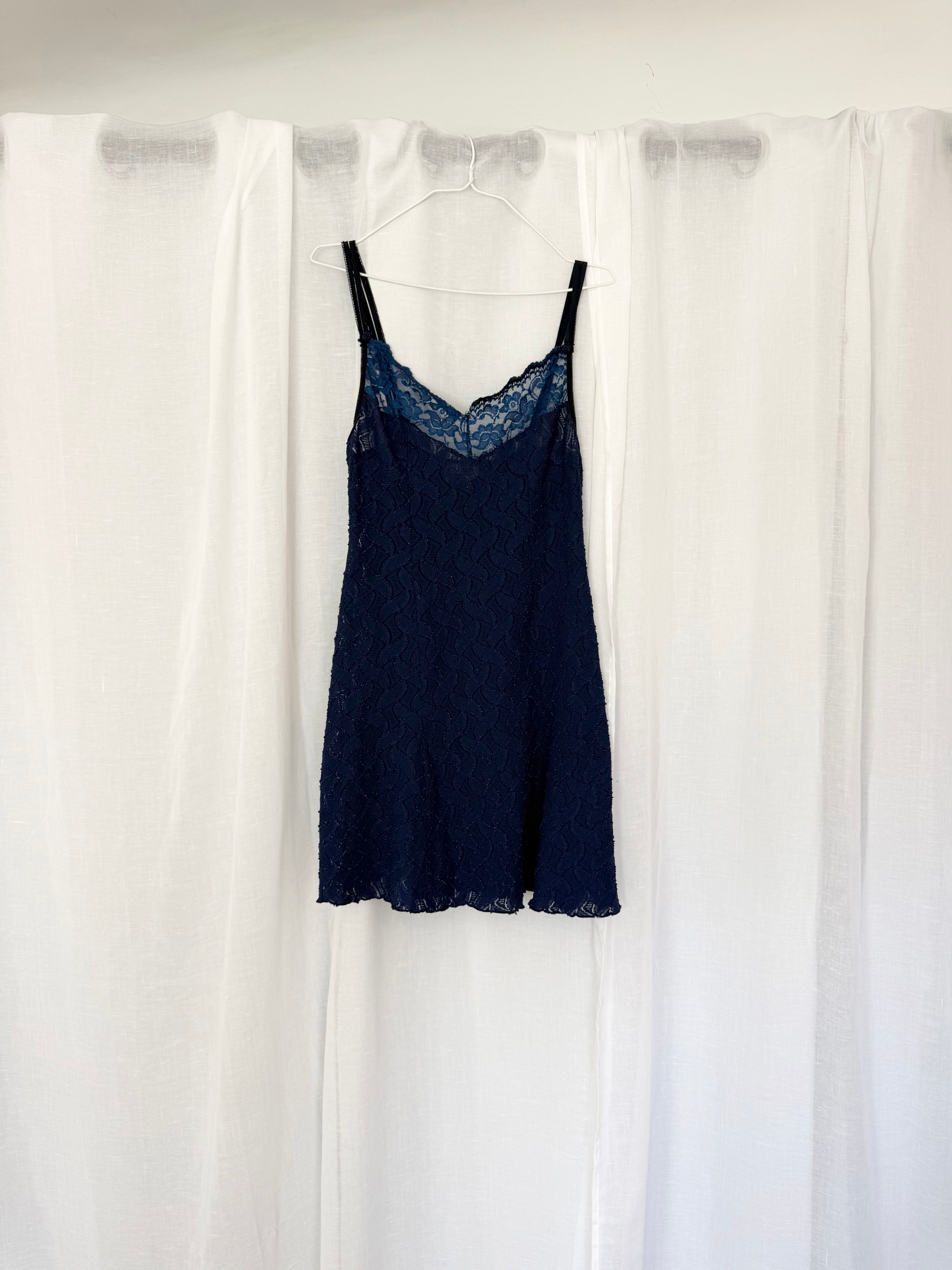 ✧ vintage y2k navy lace slip dress ✧