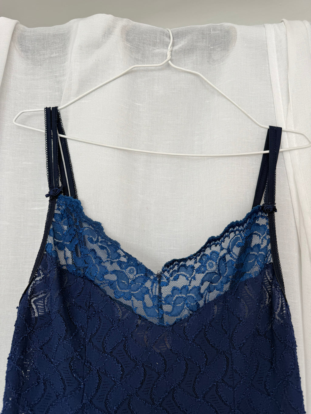 ✧ vintage y2k navy lace slip dress ✧