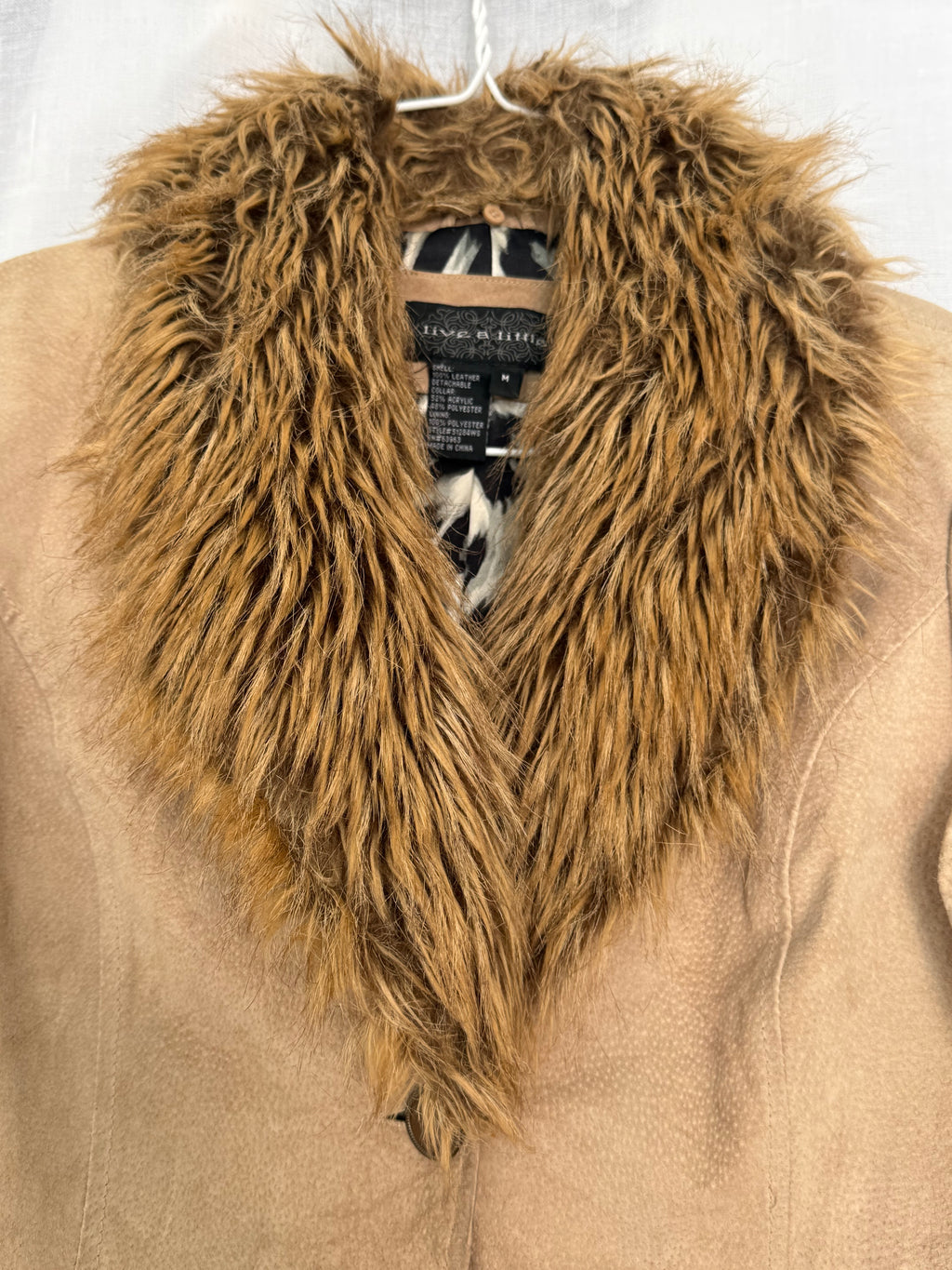 ✦ vintage Y2K genuine leather coat w/ faux fur collar