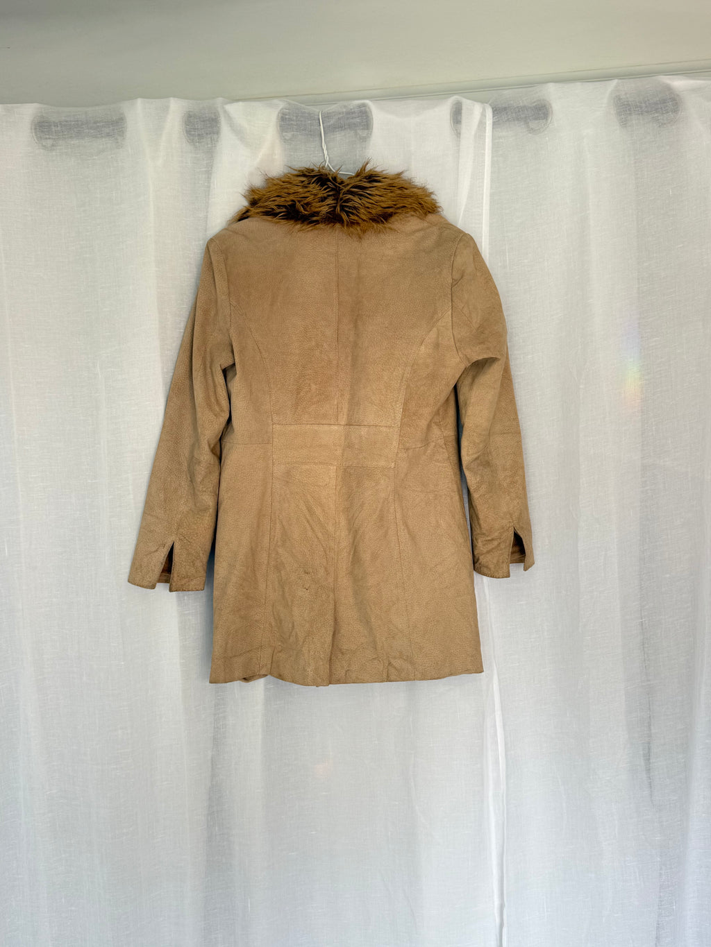 ✦ vintage Y2K genuine leather coat w/ faux fur collar
