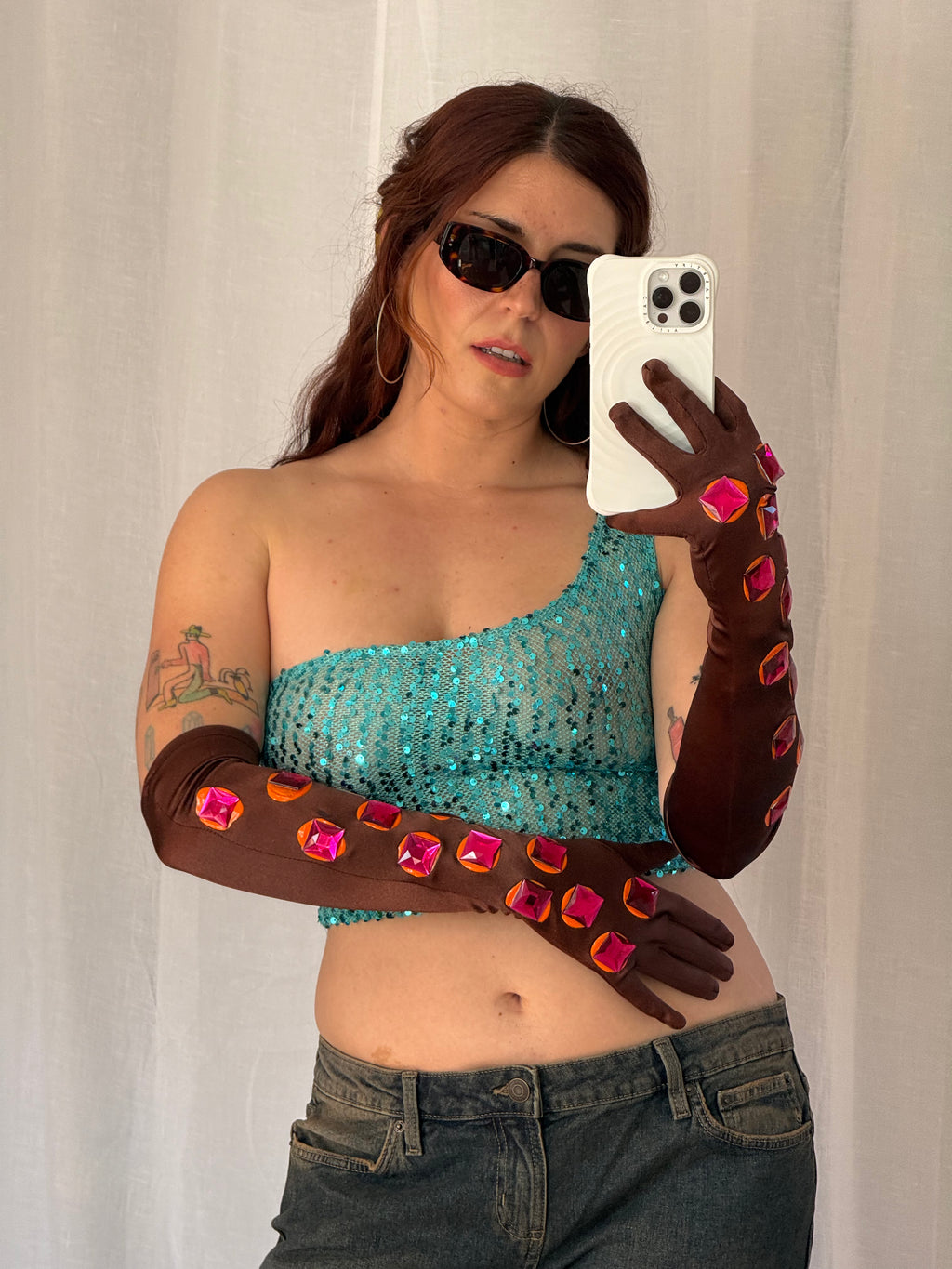 ✧ MAGENTA RHINESTONE OPERA GLOVES