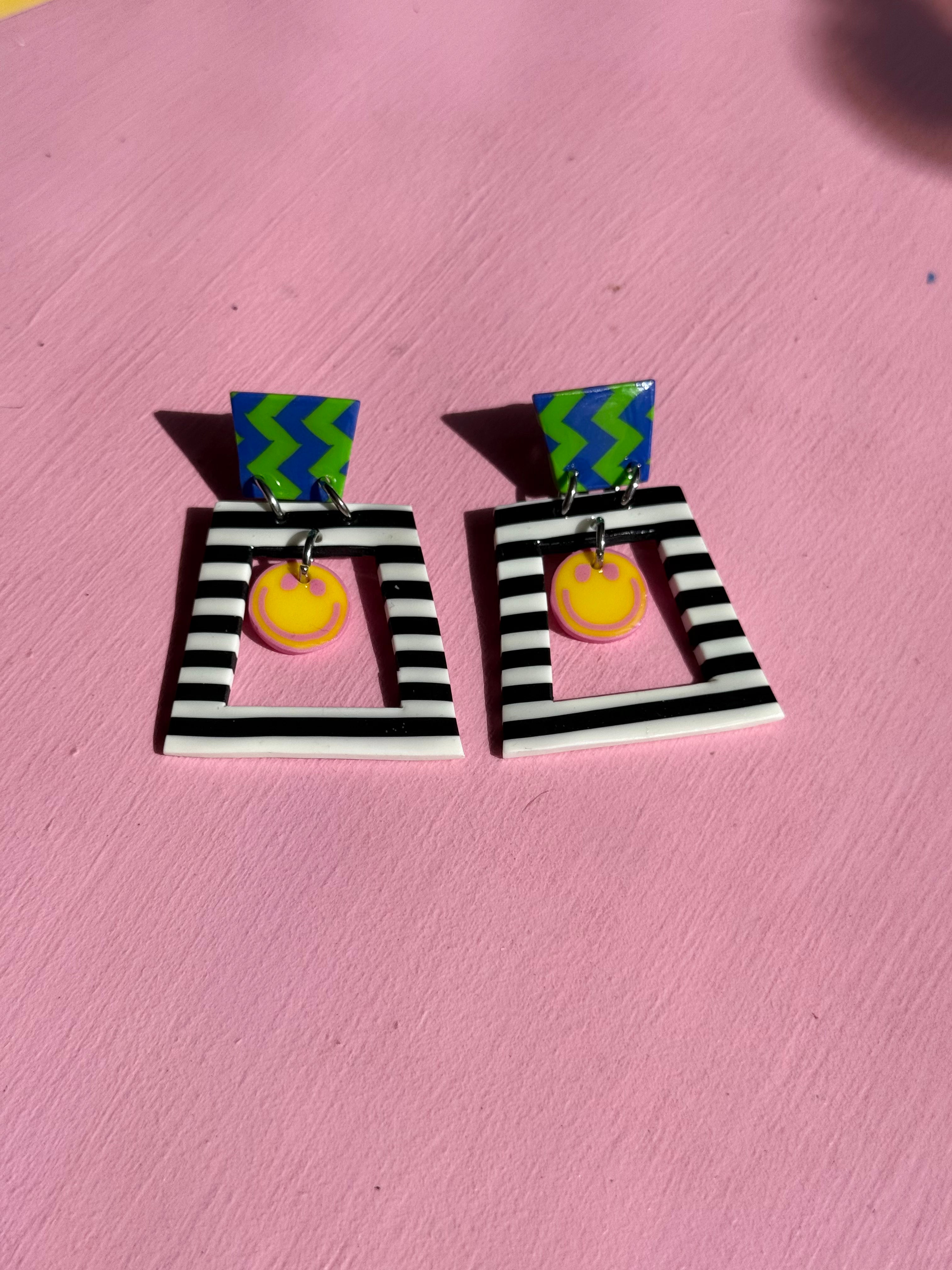 retro smiley face earrings