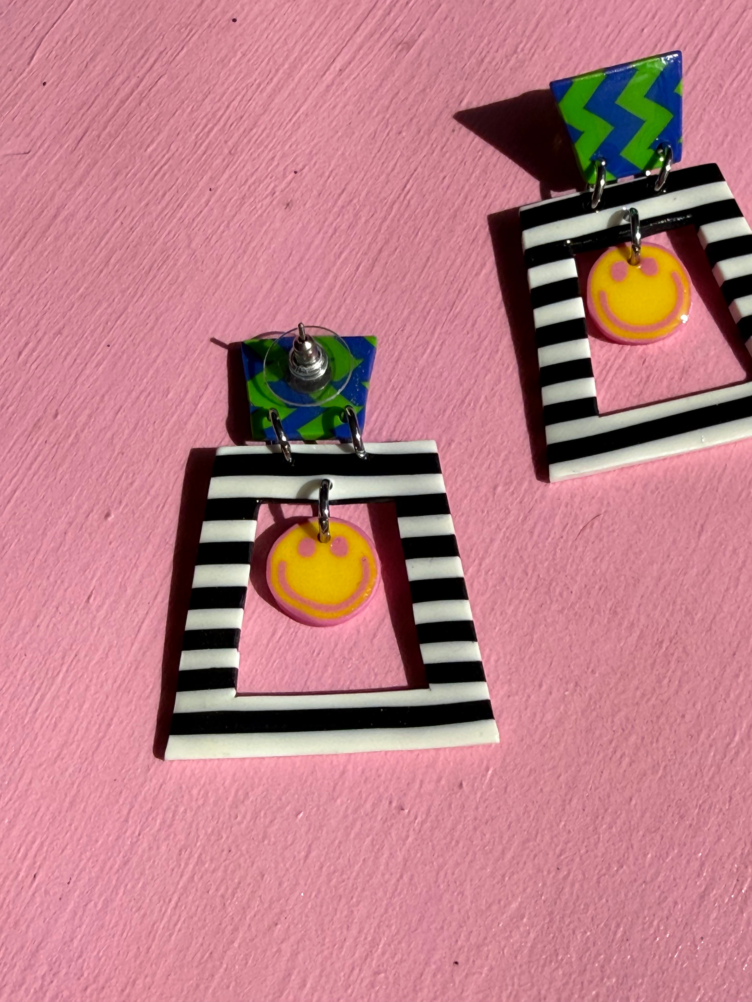 retro smiley face earrings
