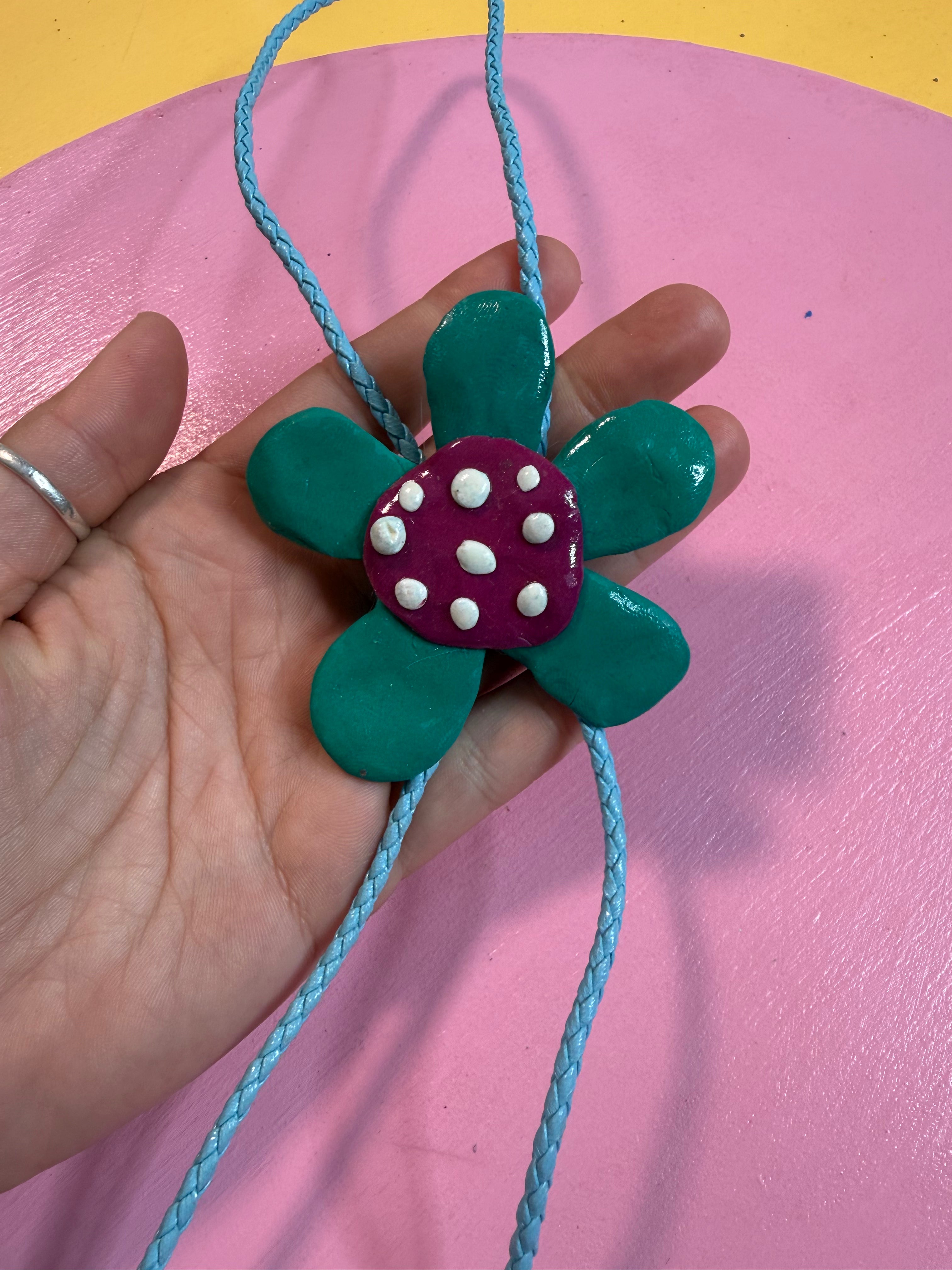 ✿ handmade green flower polymer clay bolo tie