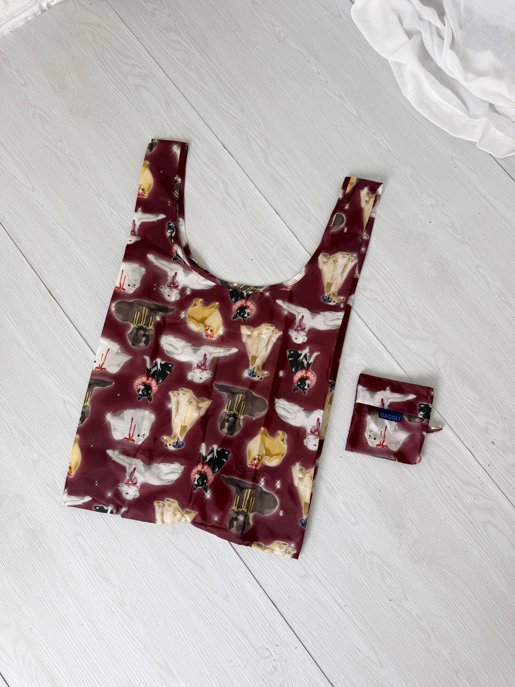 sold out baggu dog & cat print reusable tote