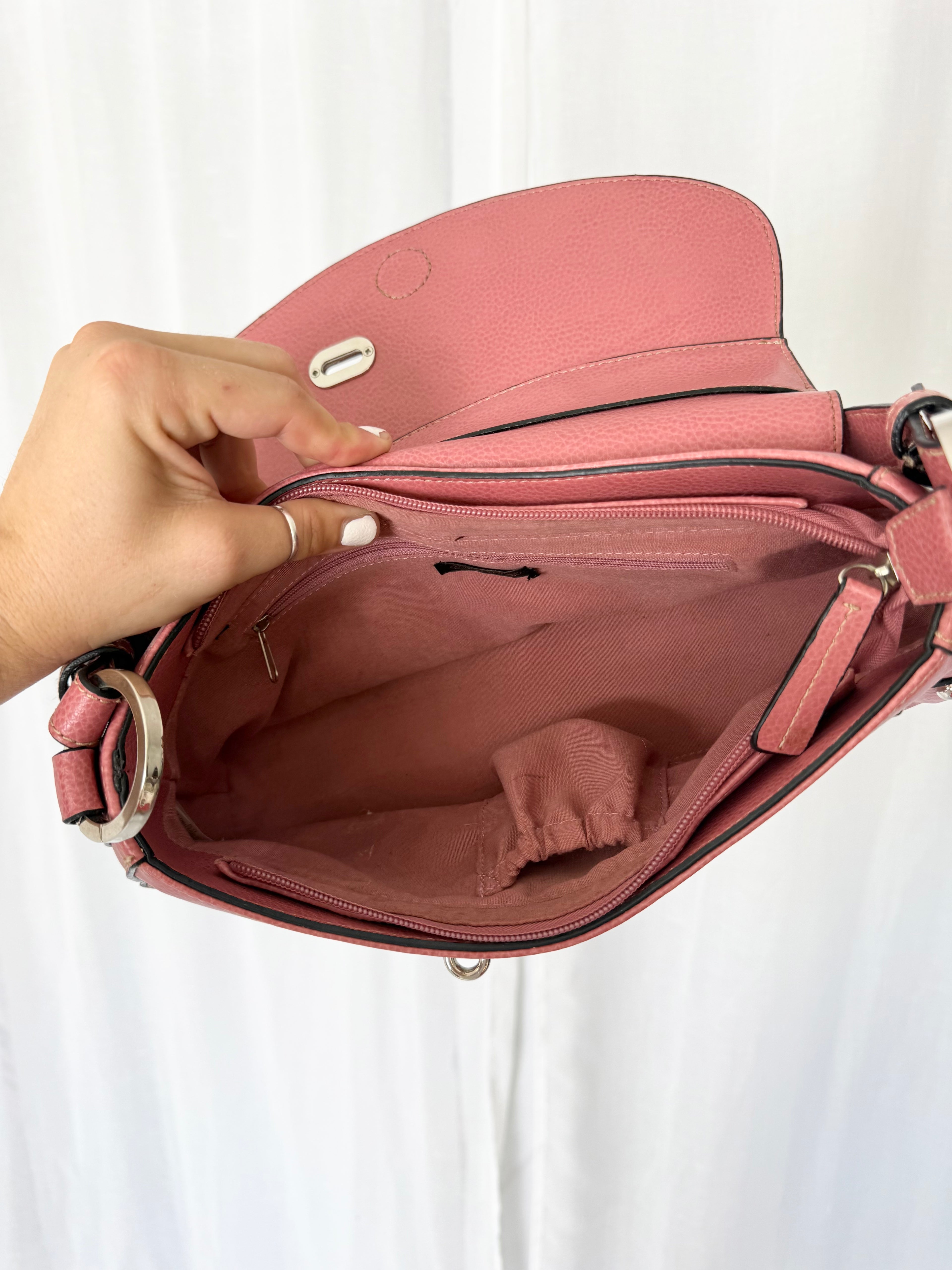 ✦ Y2K Pink Key Hardware Shoulder Bag ✦