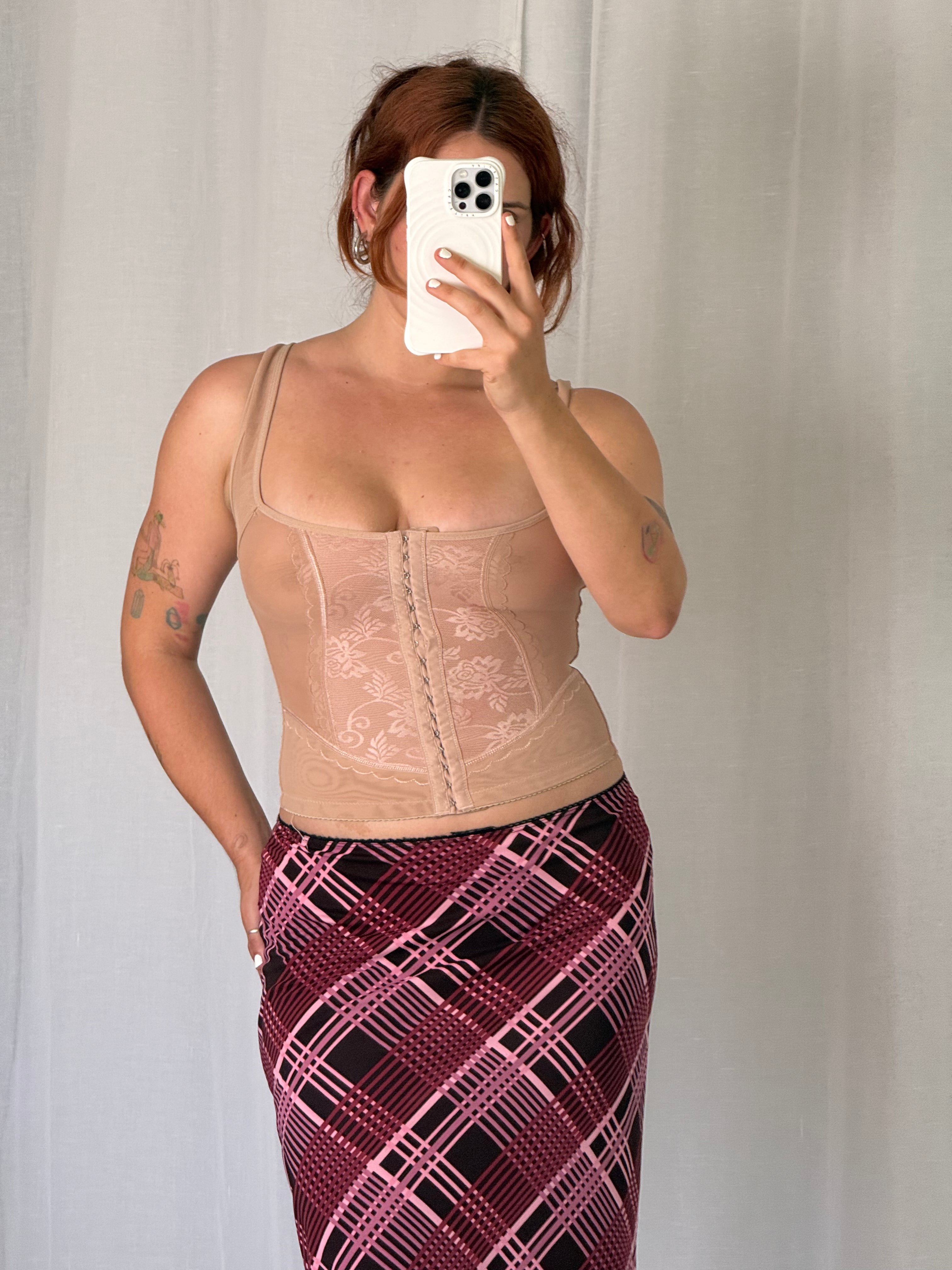 ✦ vintage nude lace shapewear corset top ✦