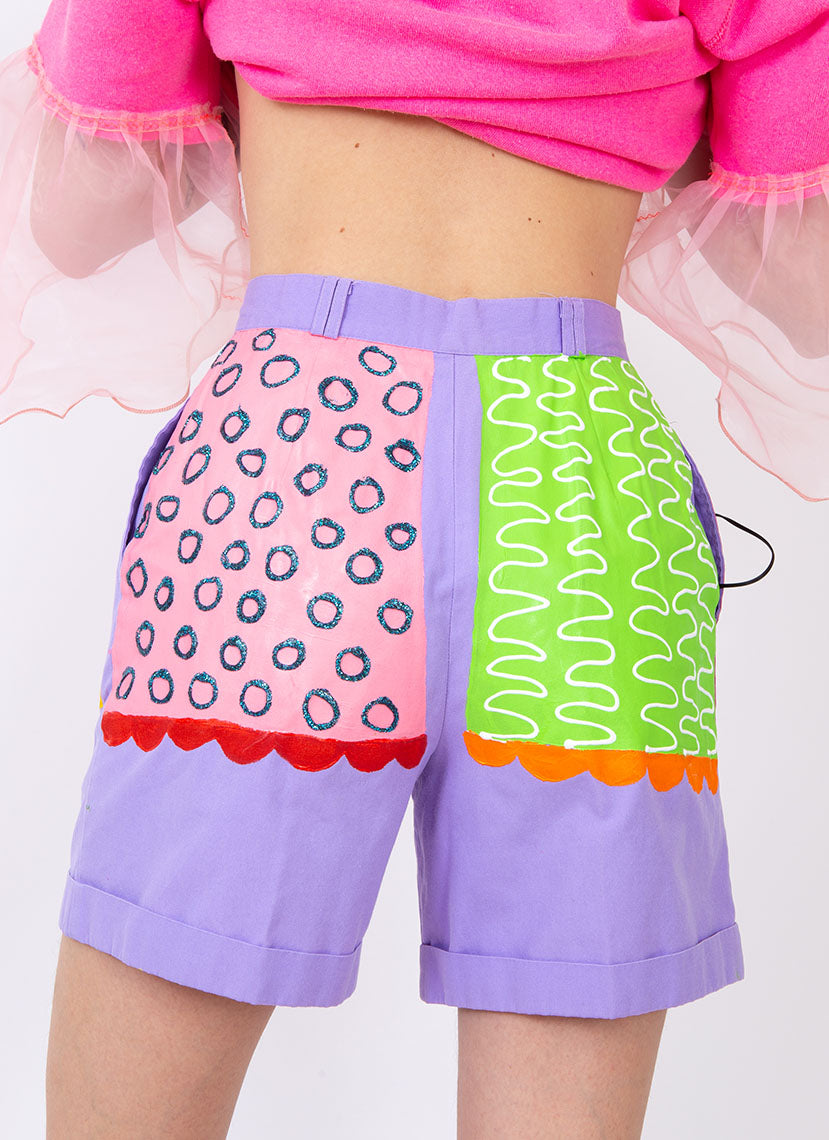 PLEATED PARTY SHORTS (24")